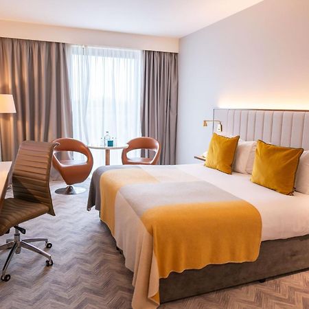 The Address Citywest Luaran gambar
