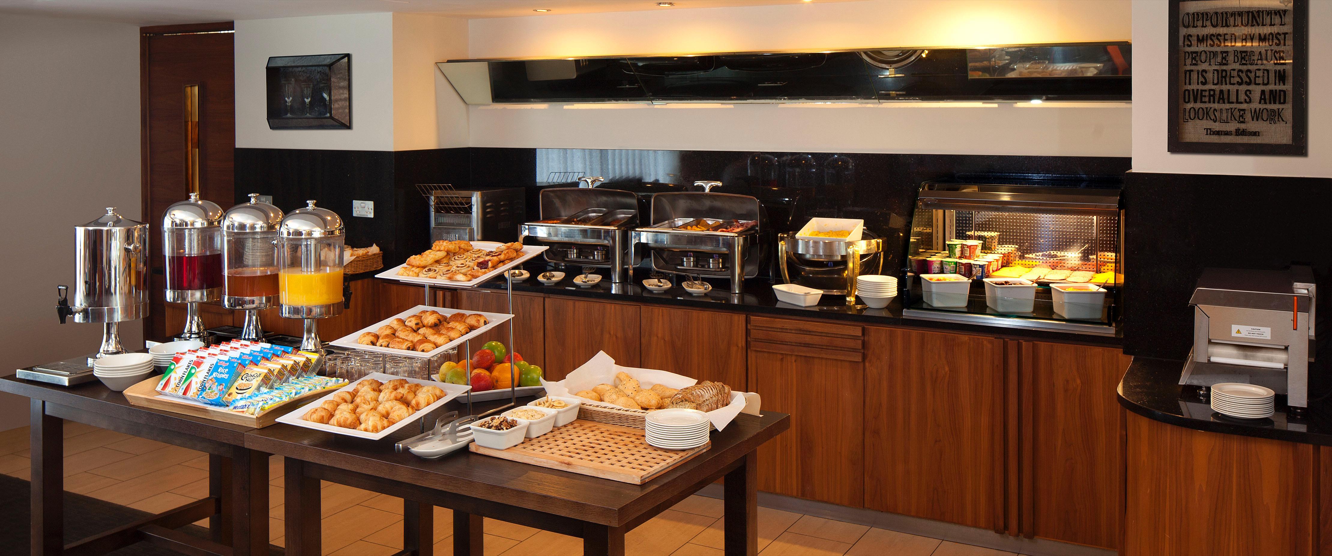 The Address Citywest Luaran gambar