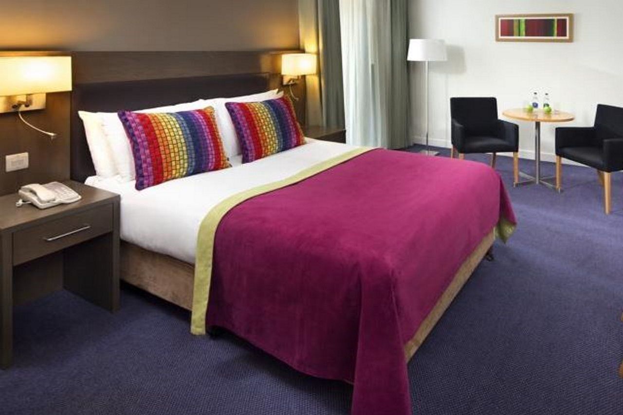 The Address Citywest Luaran gambar